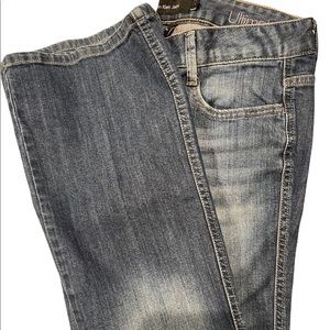 Calvin Klein Ultimate Bootcut Denim. EUC